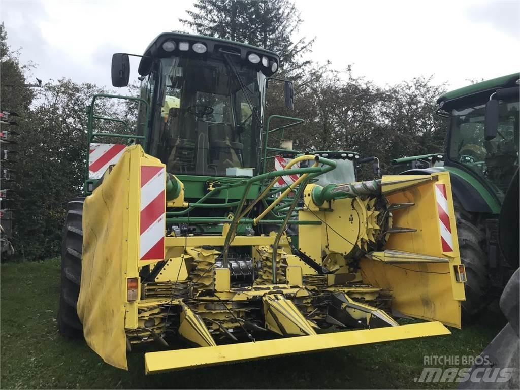 John Deere 7350 자동 초지기계