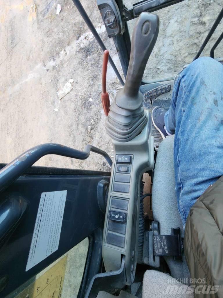 DEERE 245G LC 대형 굴삭기 29톤 이상