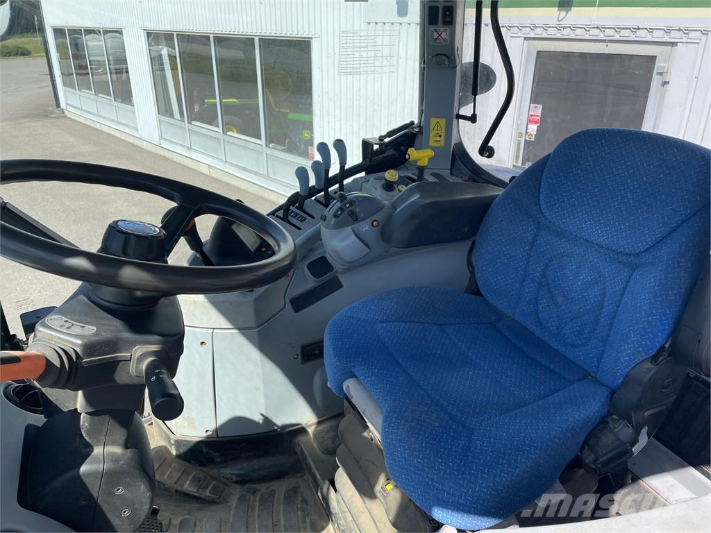 New Holland 6,175 트랙터