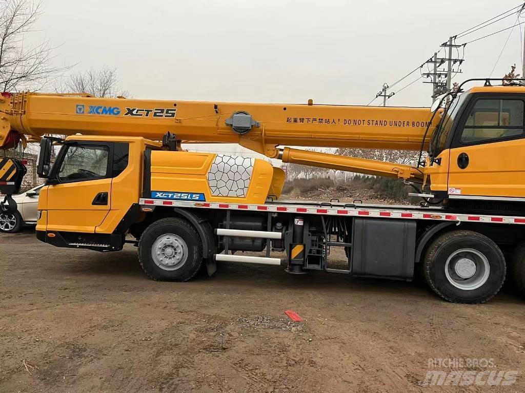 XCMG XCT 25 A/T 크레인