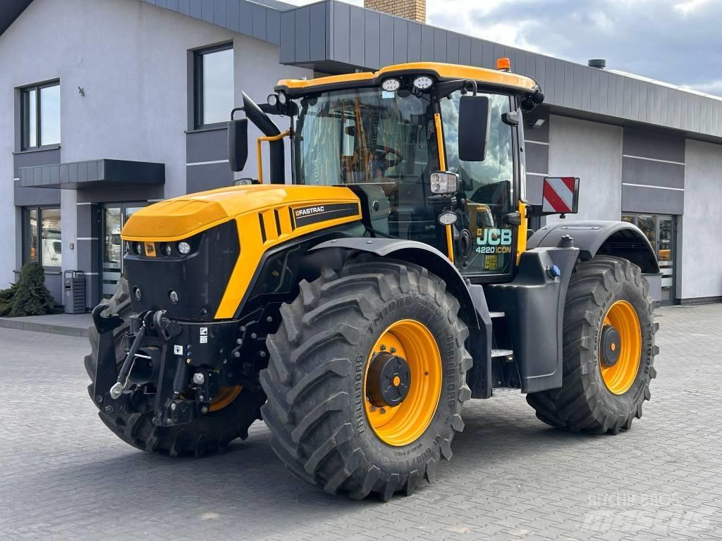 JCB 4220 ICON 트랙터