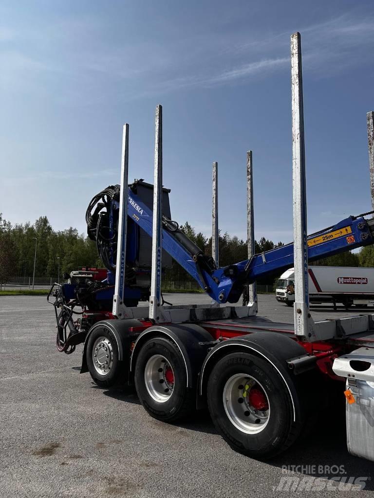 Volvo FH 12 목재 트럭