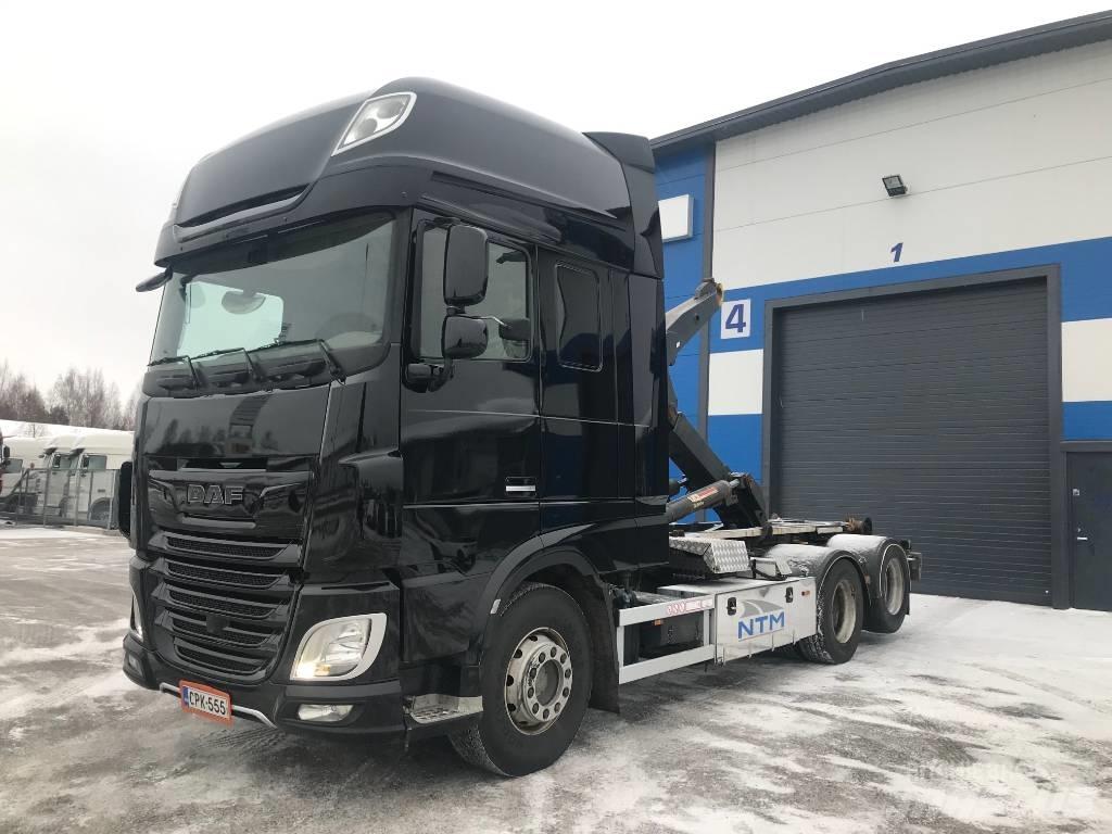 DAF XF530 FAS 훅 리프트 트럭