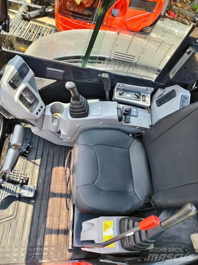 Kubota KX 155 소형 굴삭기 7톤 미만