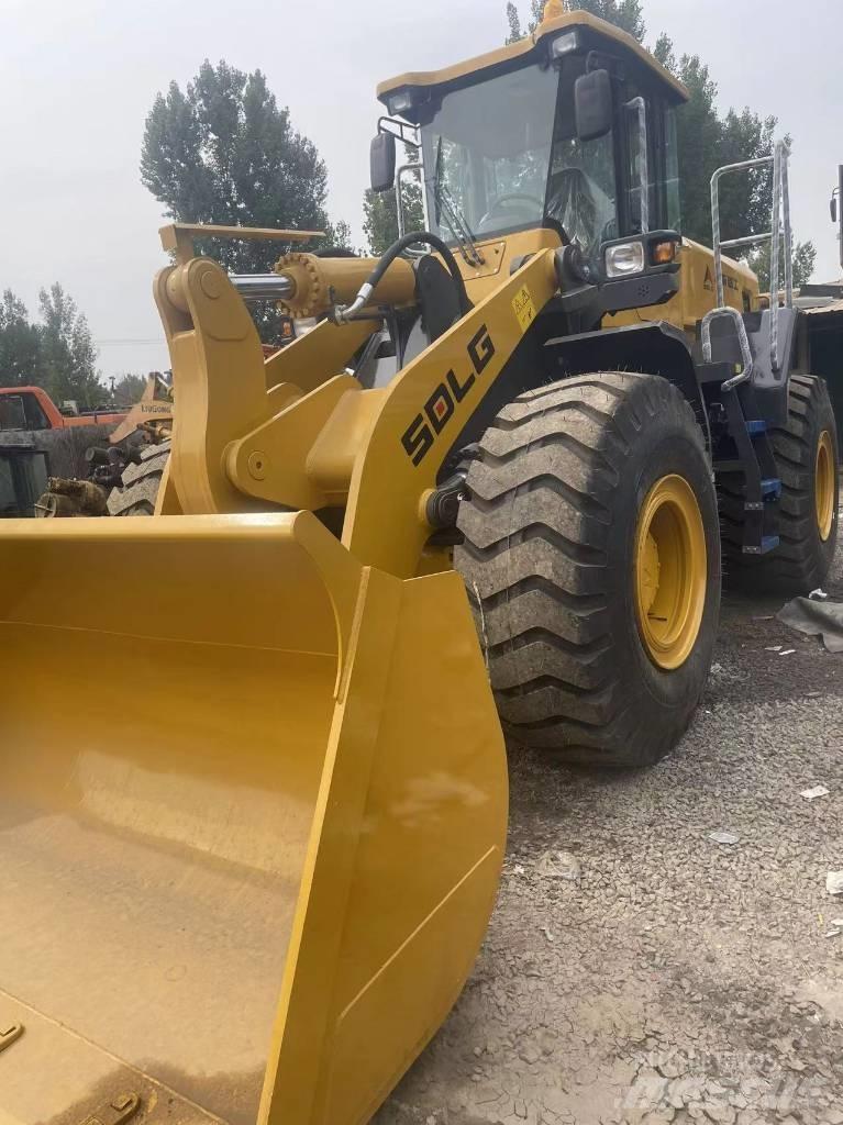 SDLG LG 956F  휠로우더