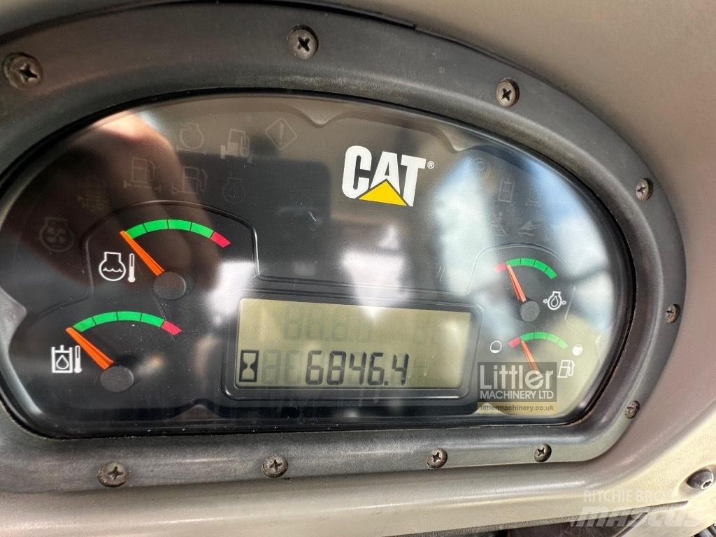 CAT 953D 궤도식 로우더