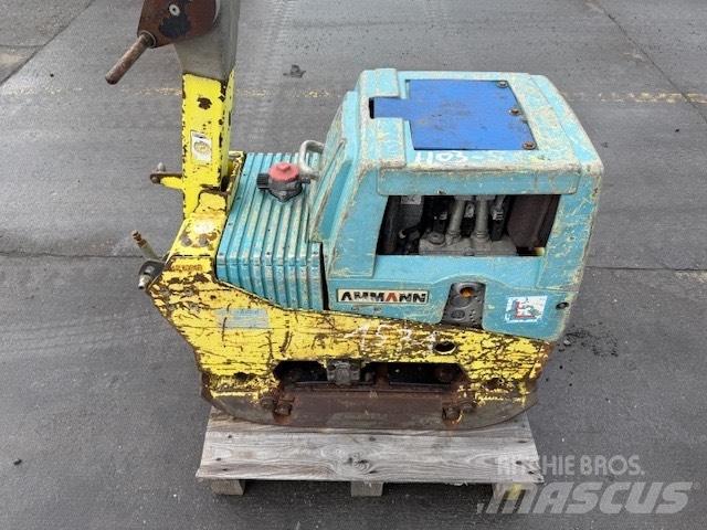 Ammann AVH 4020 진동롤러