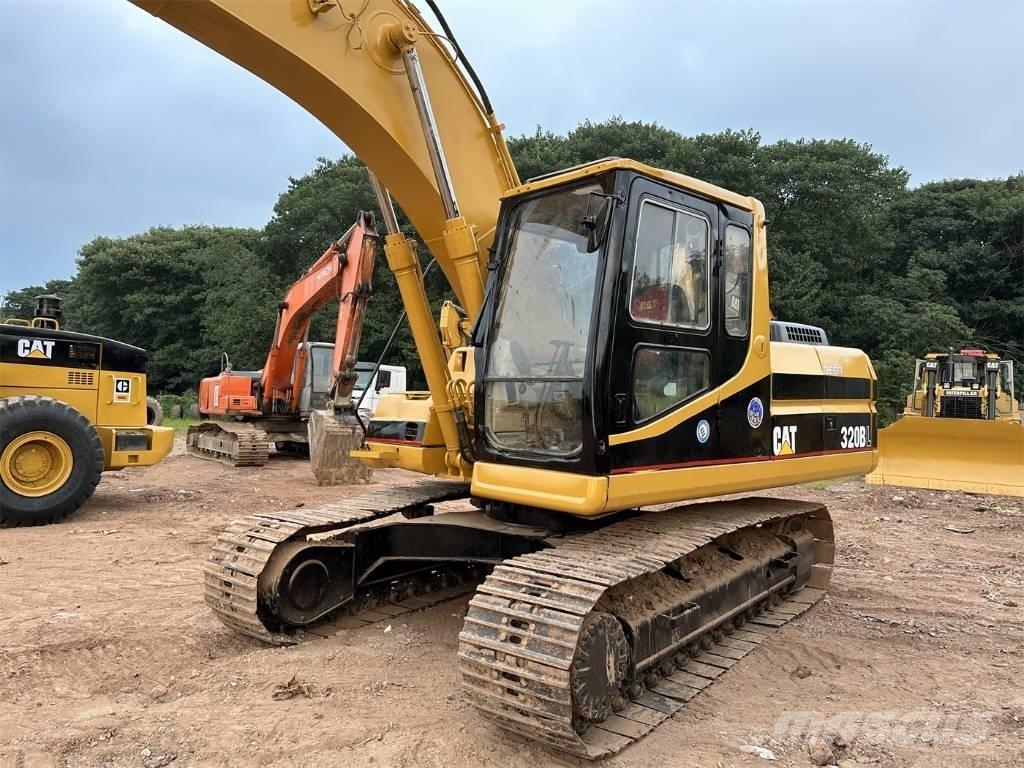 CAT 320 B 대형 굴삭기 29톤 이상