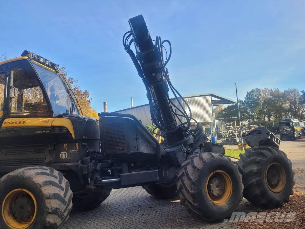 Ponsse Bear 8W 원목 하베스터