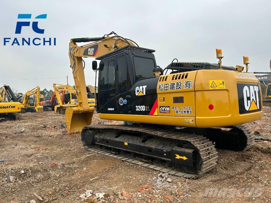 CAT 320d2 대형 굴삭기 29톤 이상