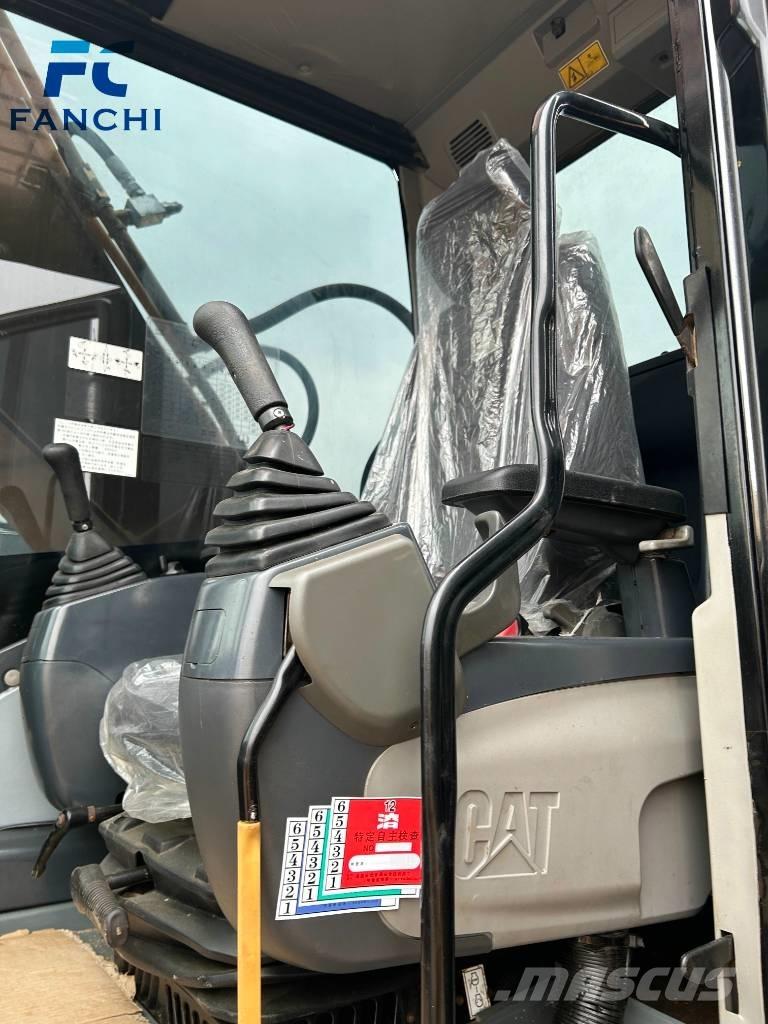 CAT 320d2 대형 굴삭기 29톤 이상