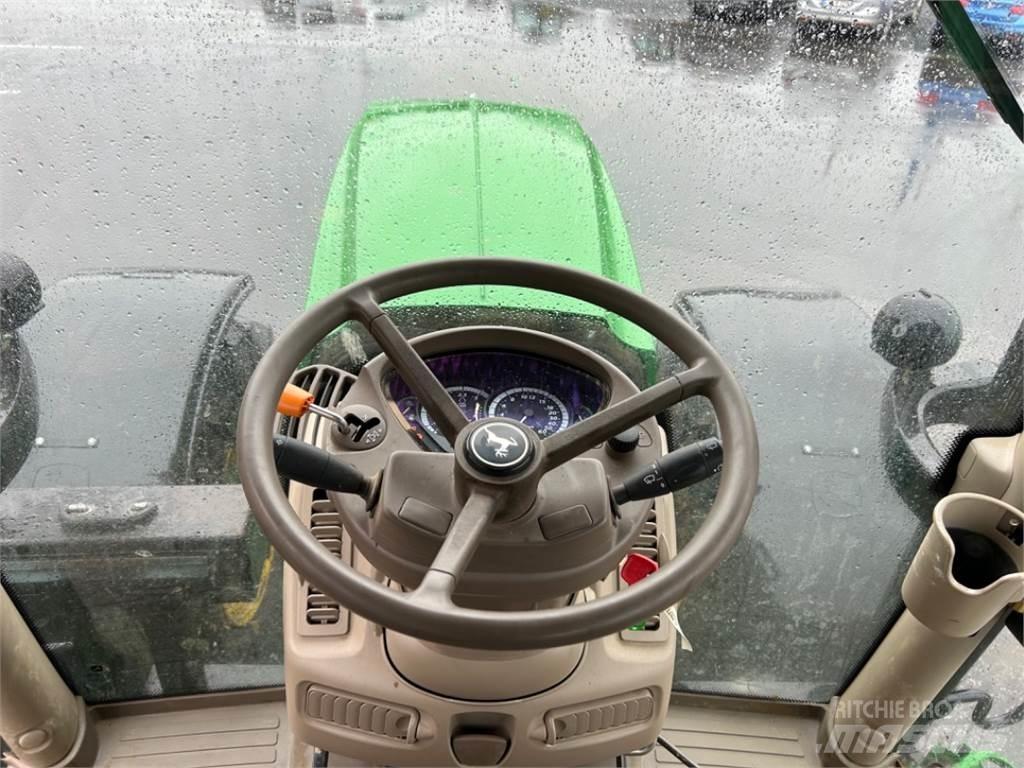John Deere 6210R 트랙터