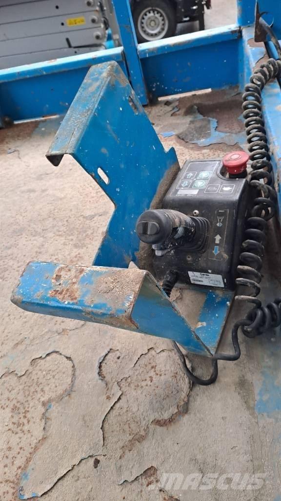 Genie GS 2646 가위형 리프트