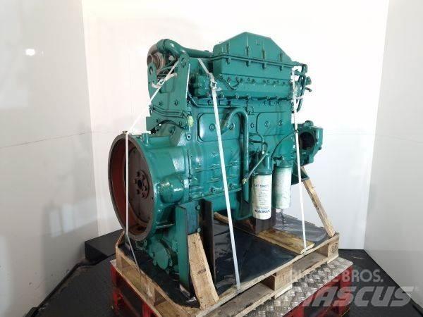 Volvo TD71K 엔진