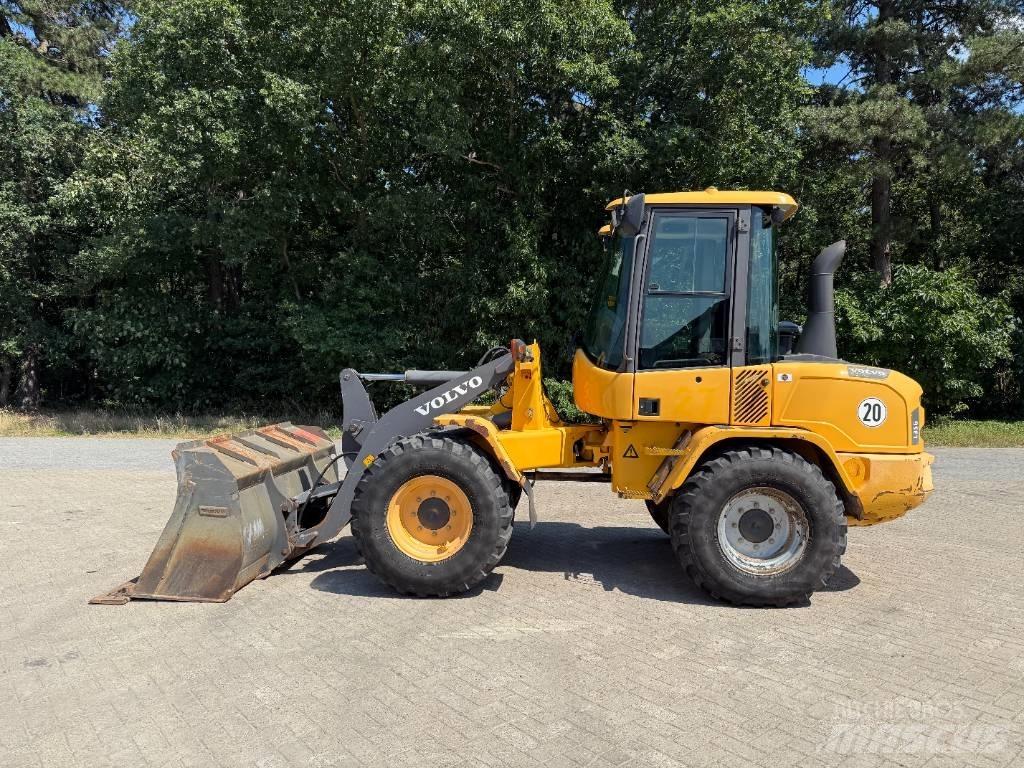 Volvo L 35 G  휠로우더