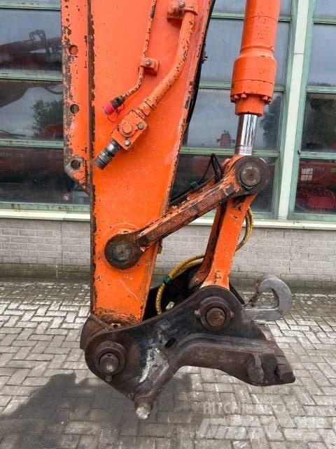Hitachi ZX 210 LC-3 대형 굴삭기 29톤 이상