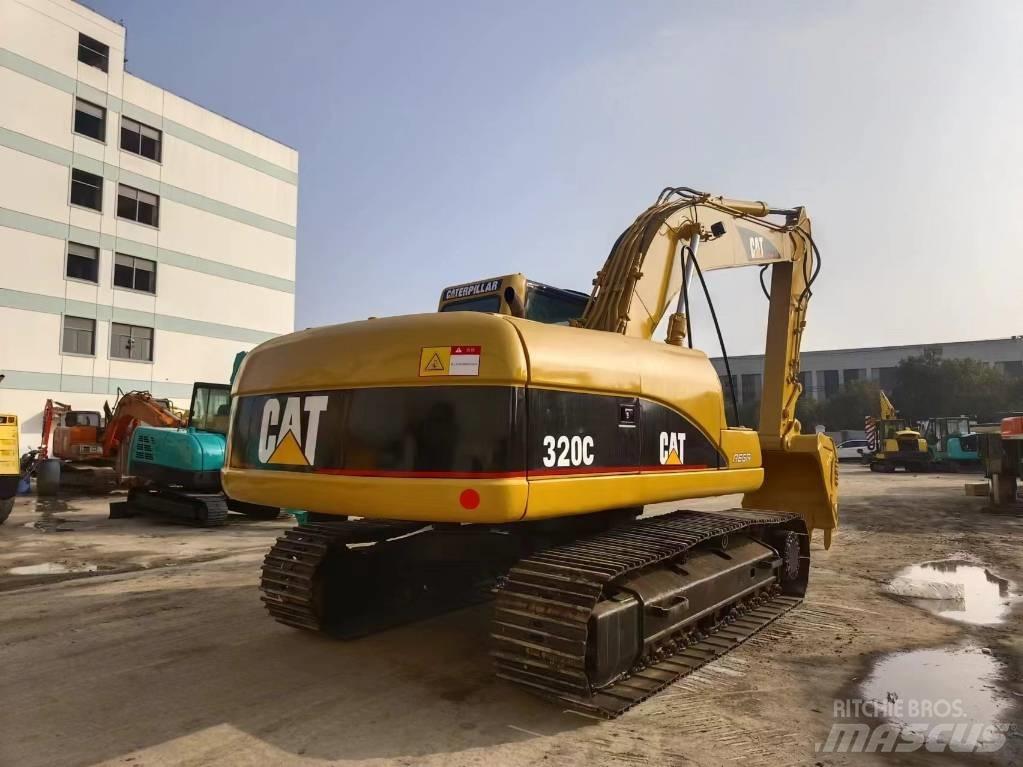 CAT 320 C 대형 굴삭기 29톤 이상