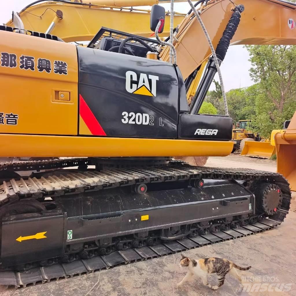 CAT 320D 대형 굴삭기 29톤 이상