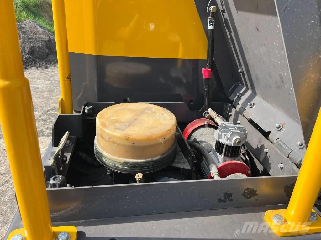 Volvo EC 140 EL 대형 굴삭기 29톤 이상