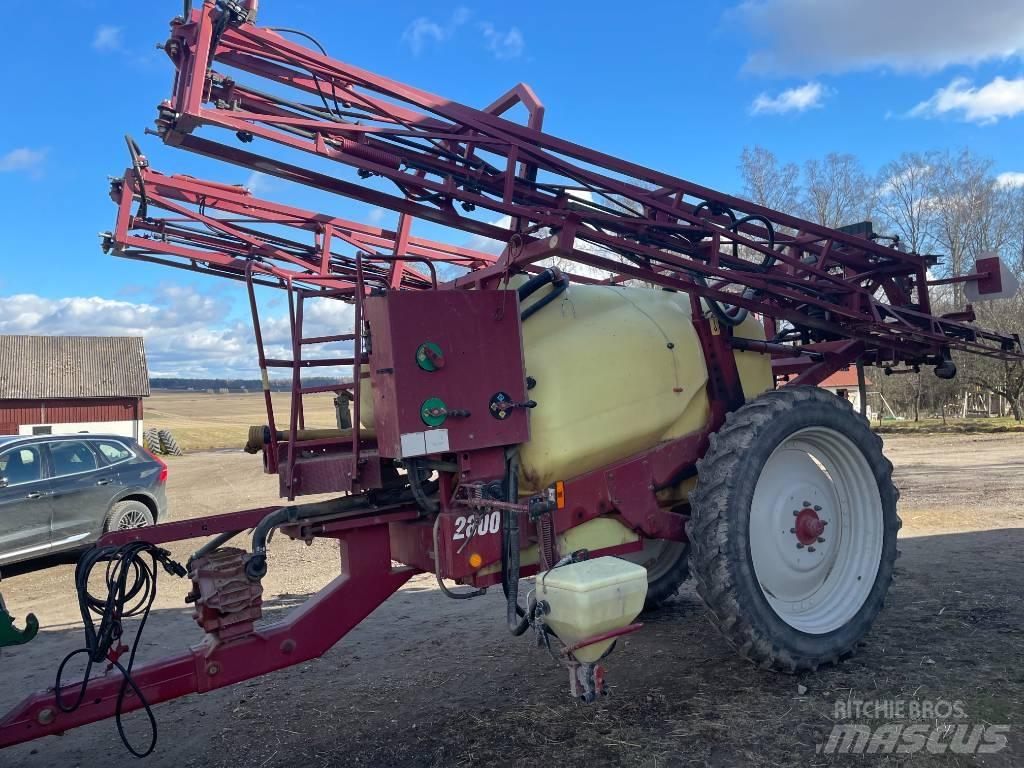Hardi 2800LPY 견인형 분무기