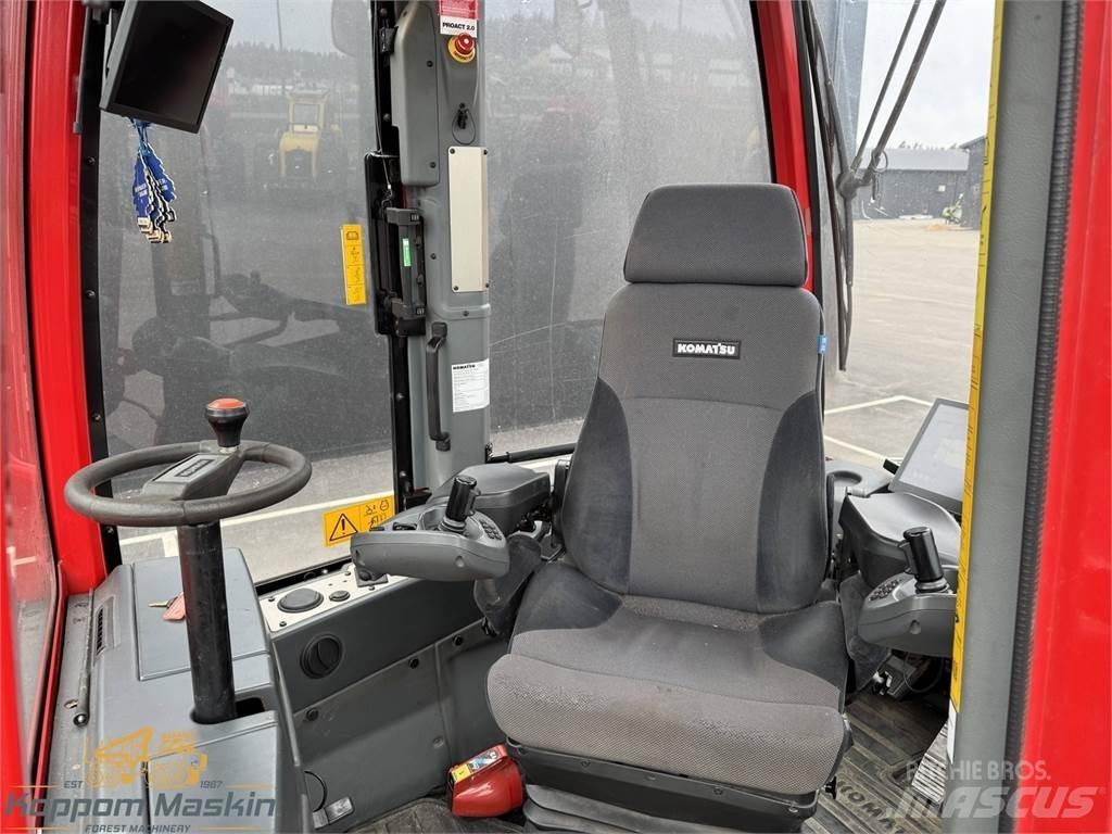 Komatsu 895 원목 포워더