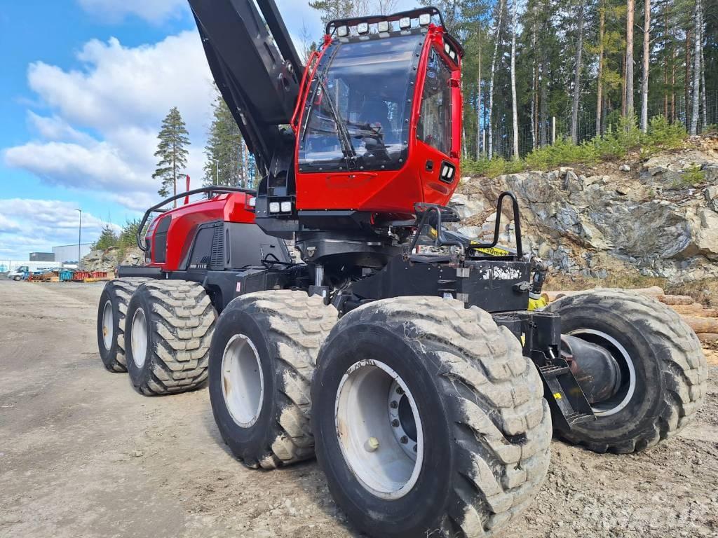 Komatsu 931 XC 원목 하베스터