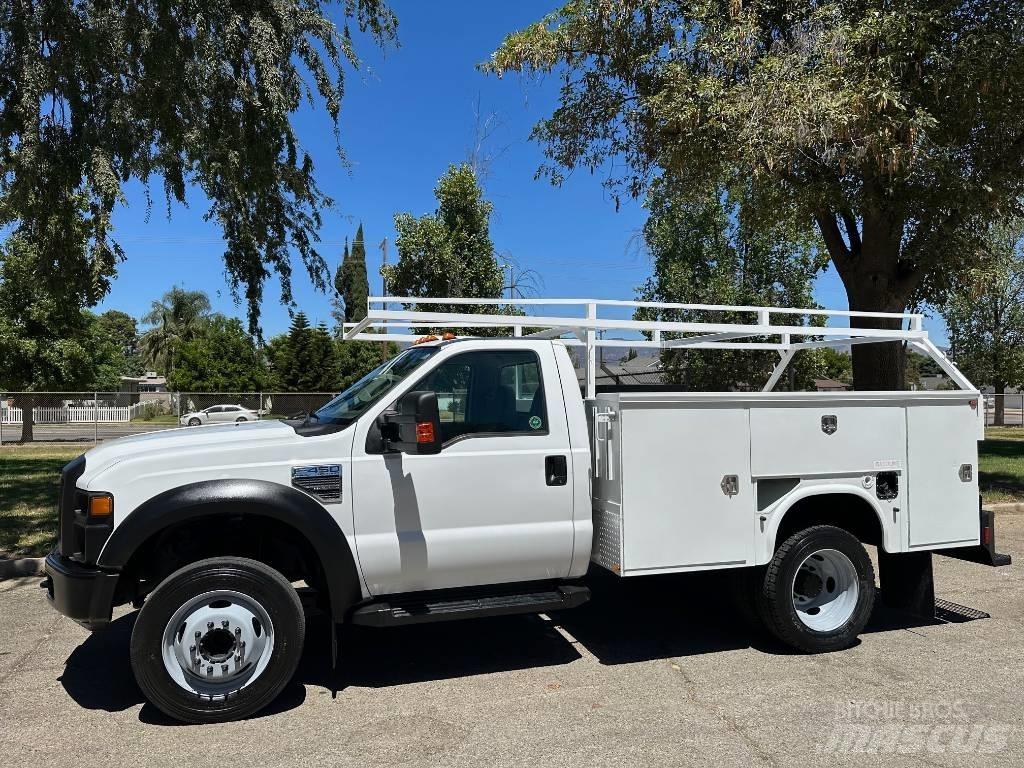 Ford F 450 SD 시립/다목적 차량