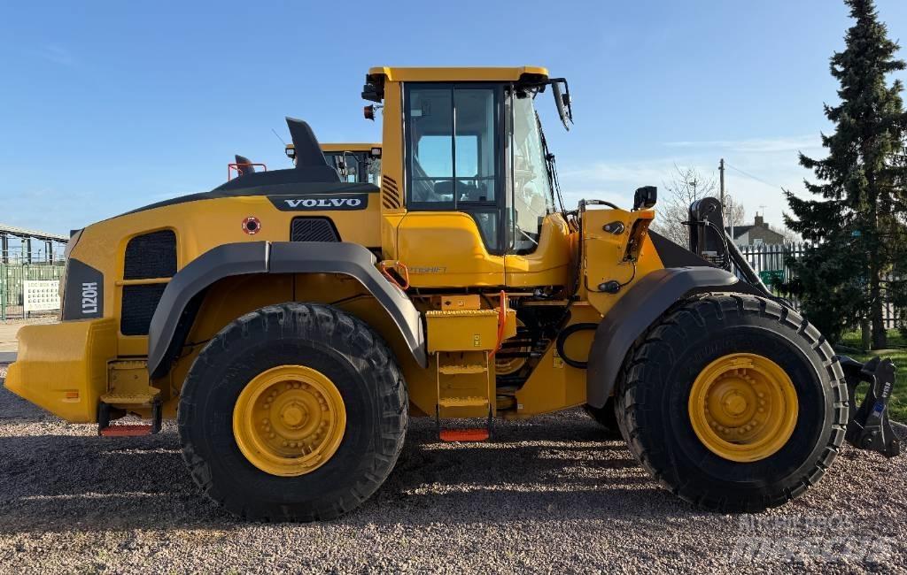 Volvo L 120 H  휠로우더