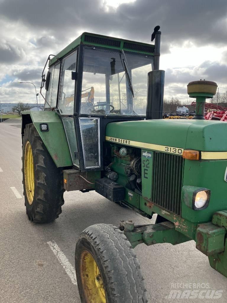 John Deere 3130 트랙터