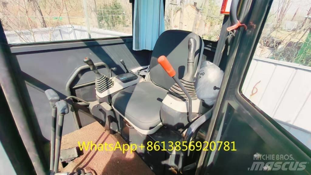 Komatsu PC 35 소형 굴삭기 7톤 미만