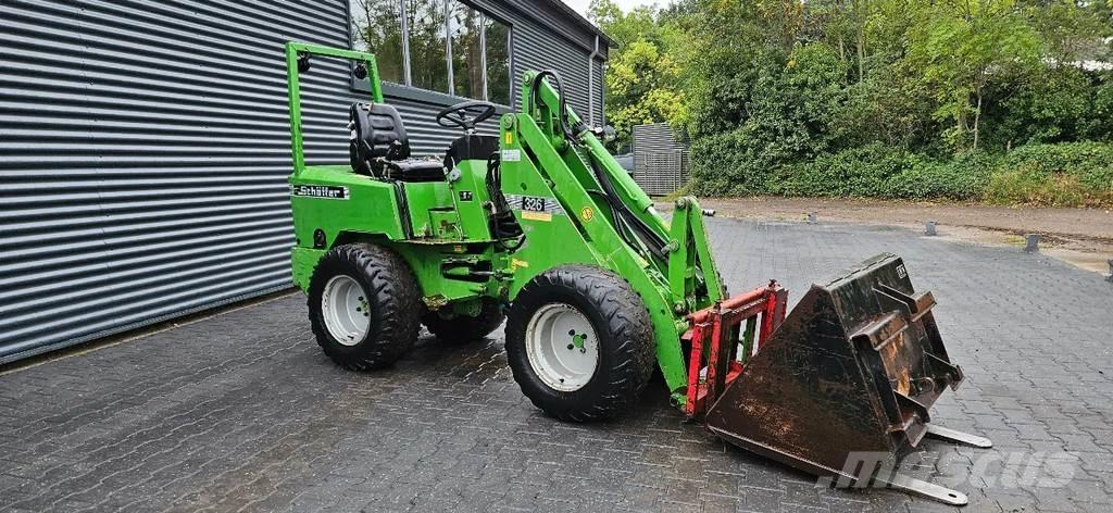 Schäffer 326 미니 로더