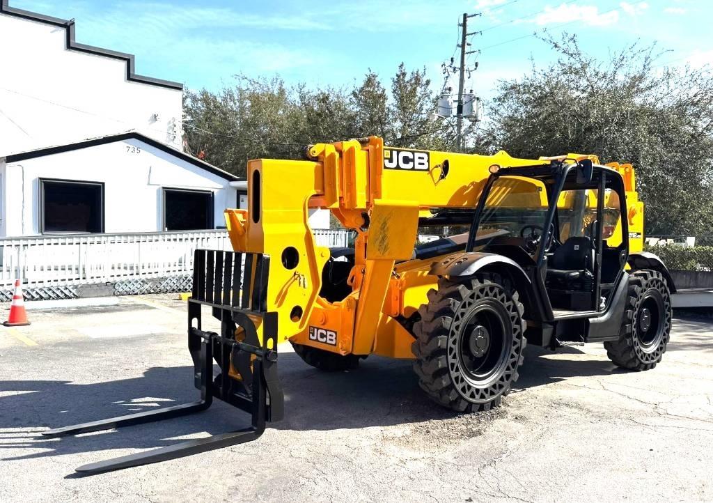 JCB 512-56 텔러 핸들러