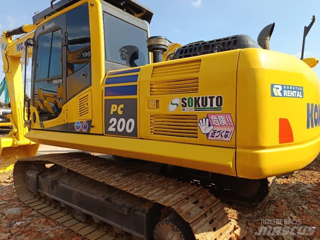 Komatsu PC200 중형굴삭기 7톤-28톤