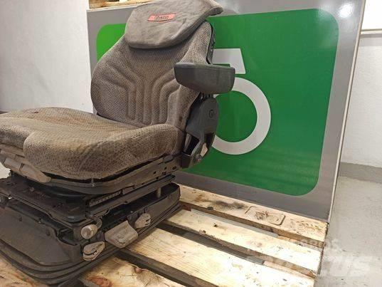 Valtra N 163 chair 캐빈 및 인테리어