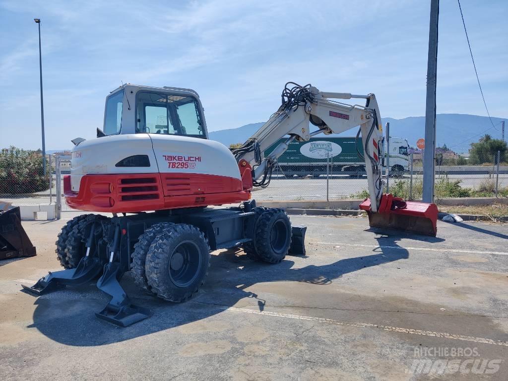 Takeuchi TB 295 W  휠 굴삭기