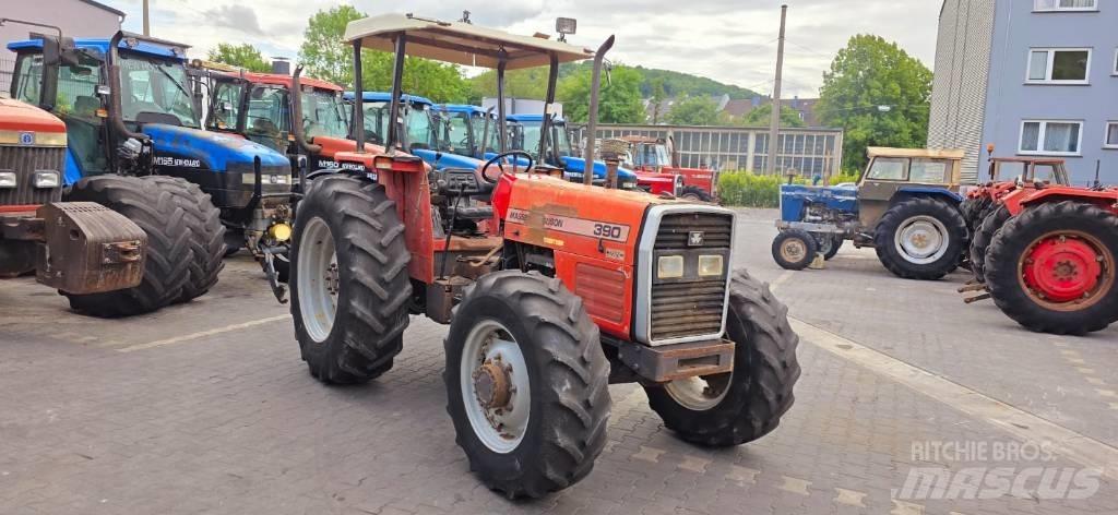 Massey Ferguson 390 트랙터
