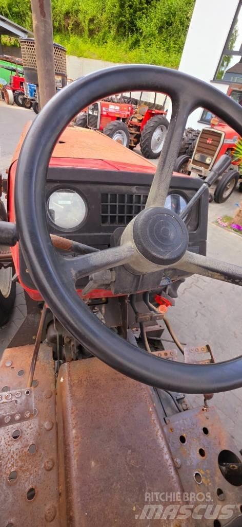 Massey Ferguson 390 트랙터
