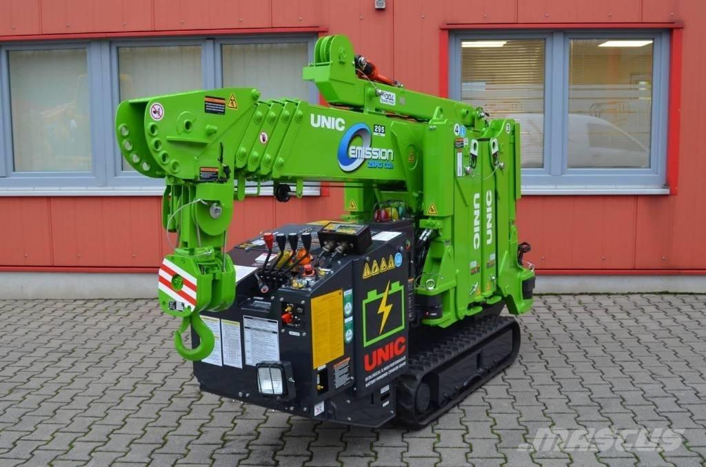 Unic ECO URW-295 트랙 크레인