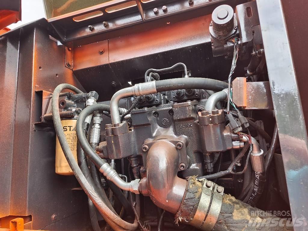 Hitachi EX 200-3 대형 굴삭기 29톤 이상