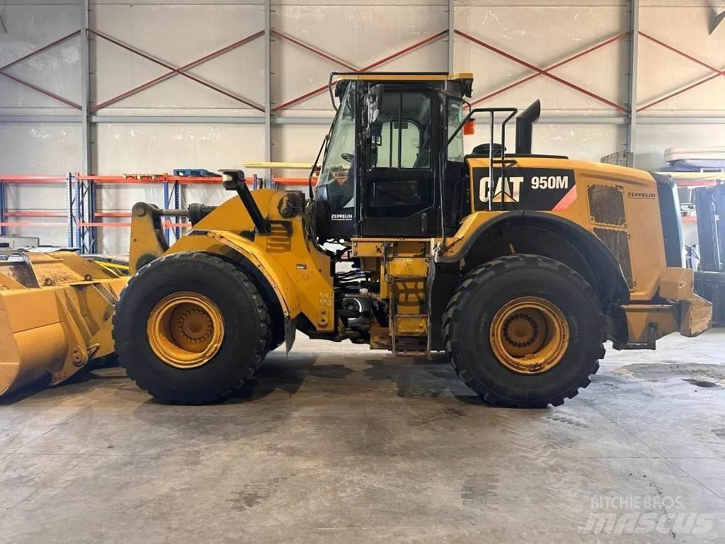 CAT 950M  휠로우더