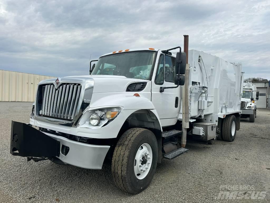 International 7500 폐기물 수거 트럭