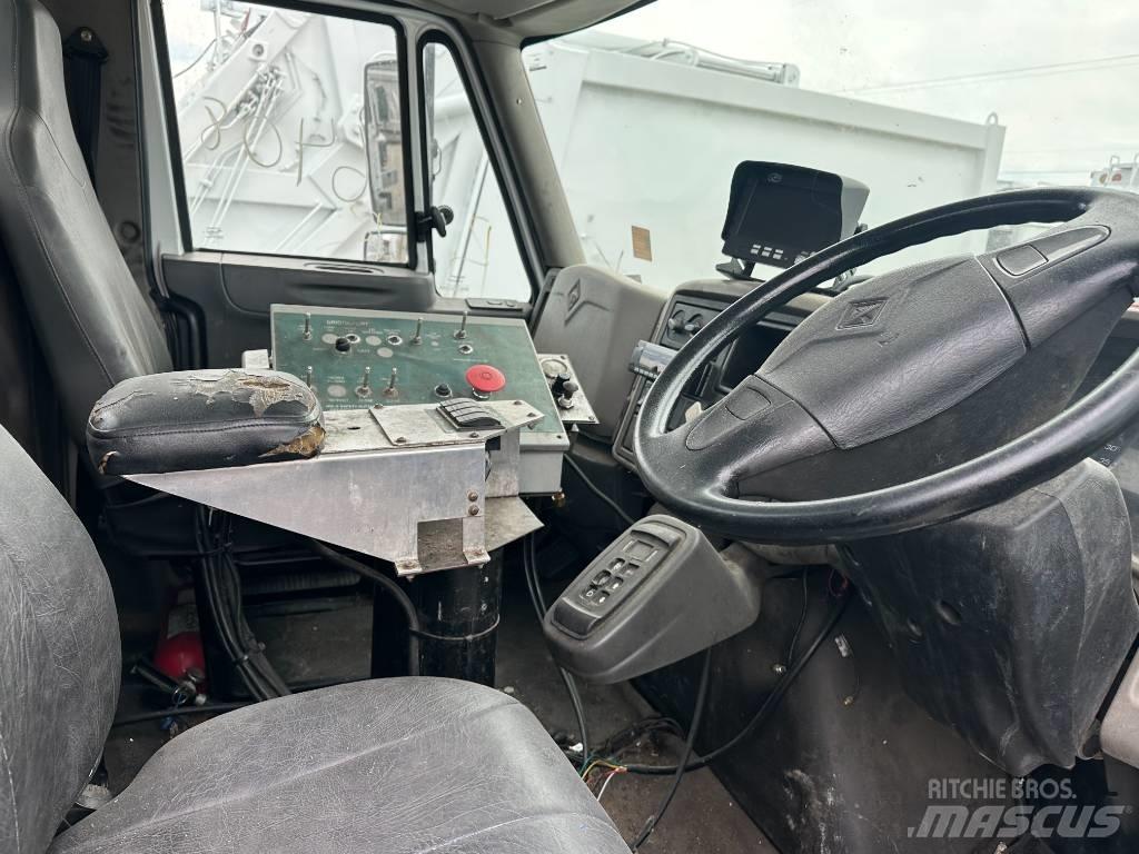 International 7500 폐기물 수거 트럭