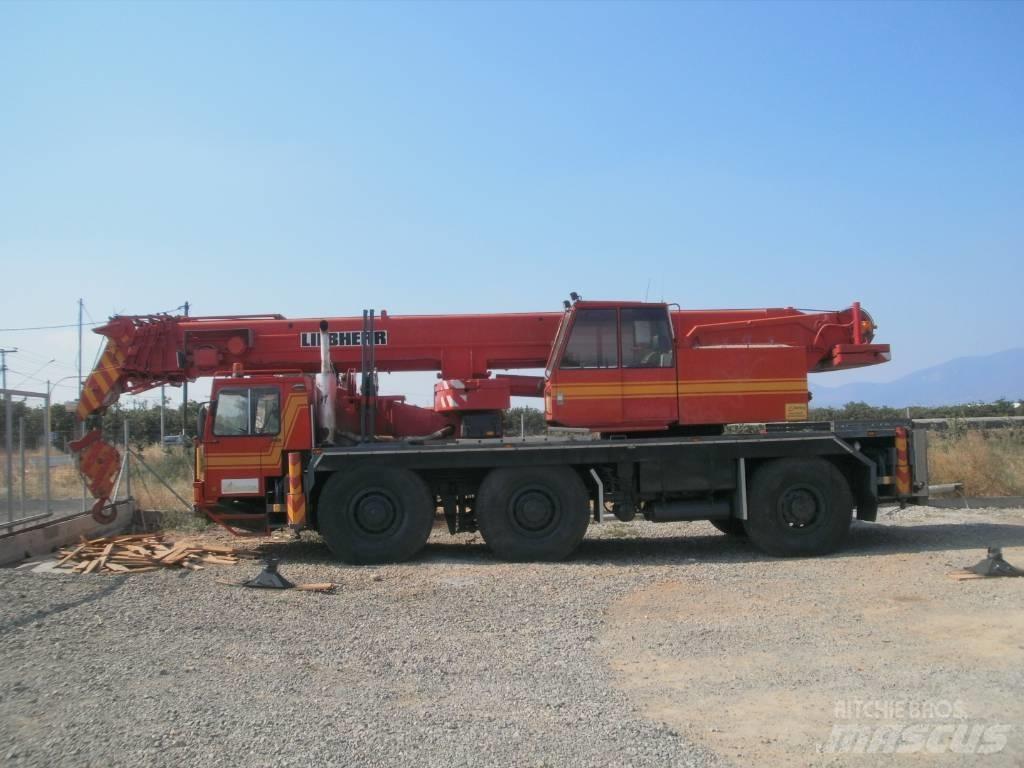 Liebherr LTM 1045 A/T 크레인