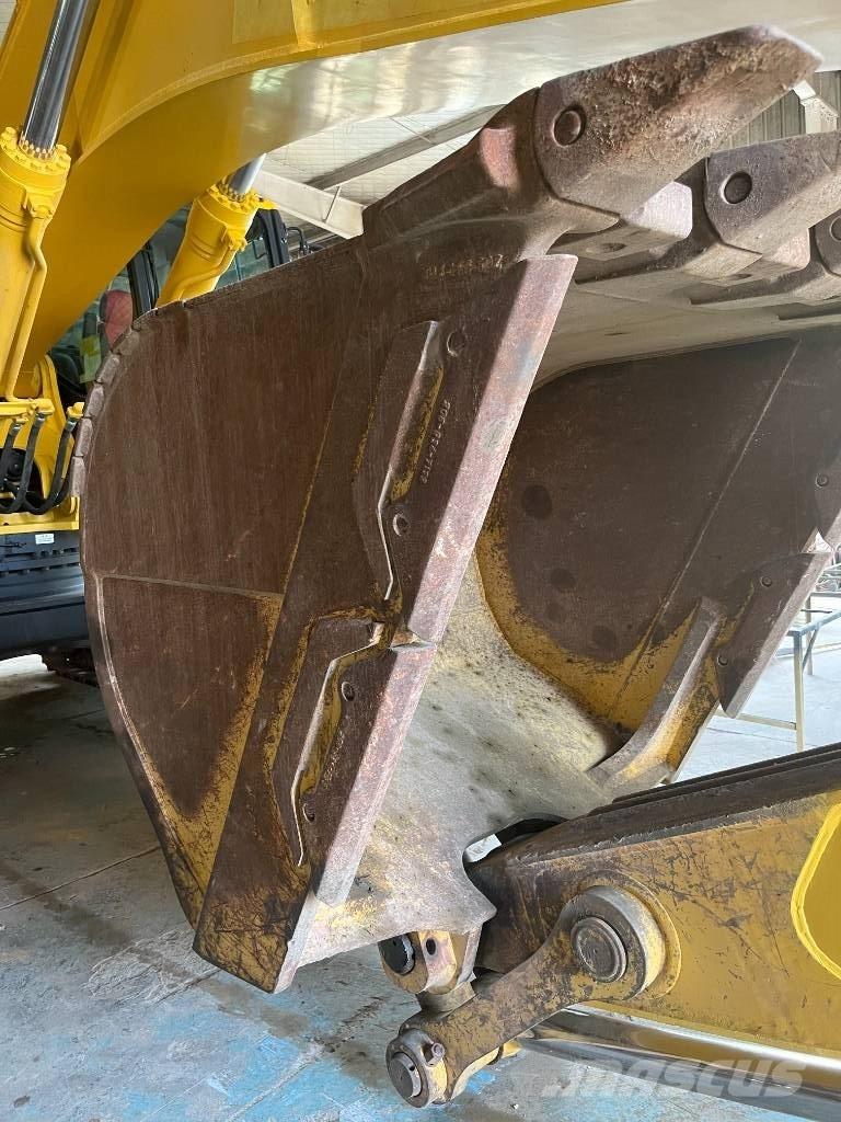 Komatsu PC 450 LC-8 대형 굴삭기 29톤 이상