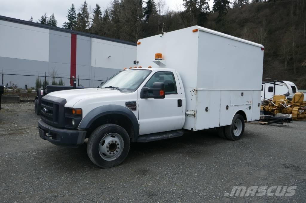 Ford F 550 시립/다목적 차량