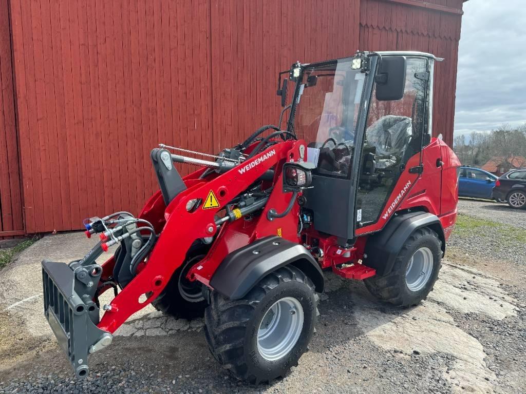 Weidemann 1390  스키드로더