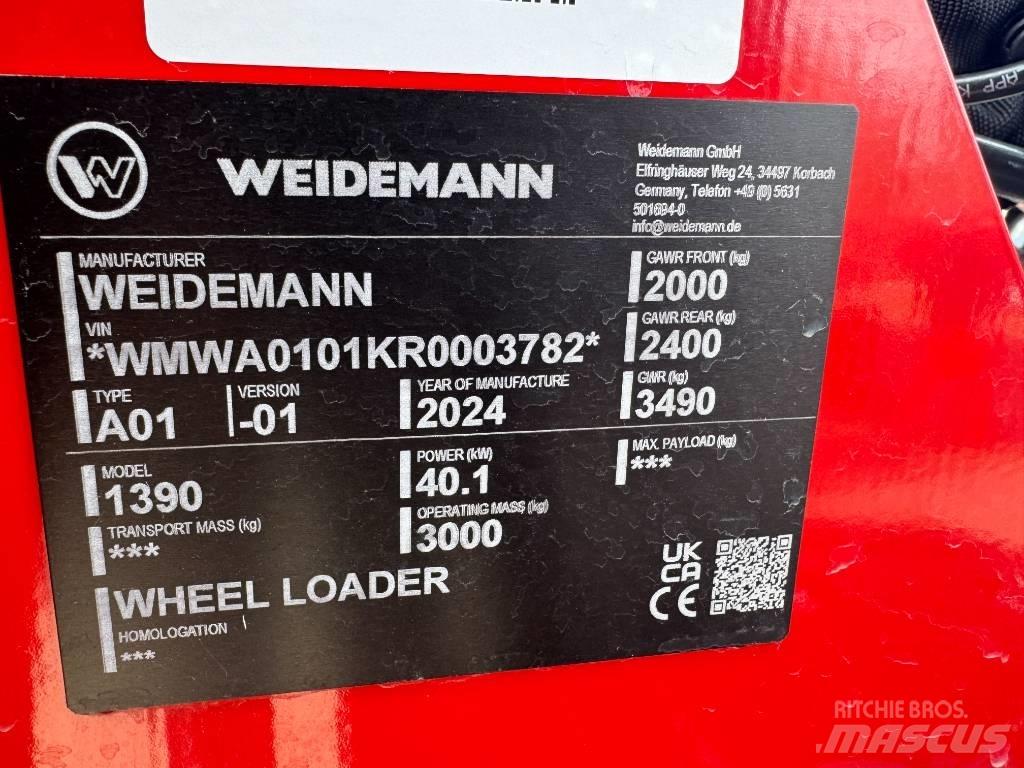 Weidemann 1390  스키드로더
