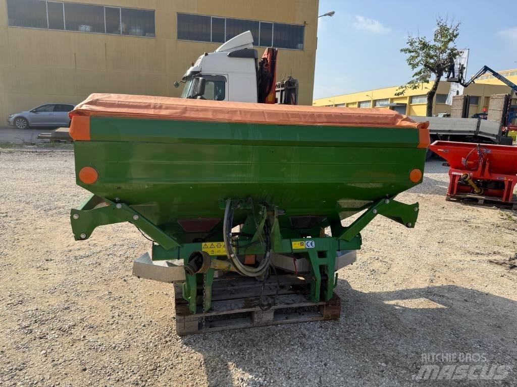 Amazone ZA-M 1500 미네랄 살포기