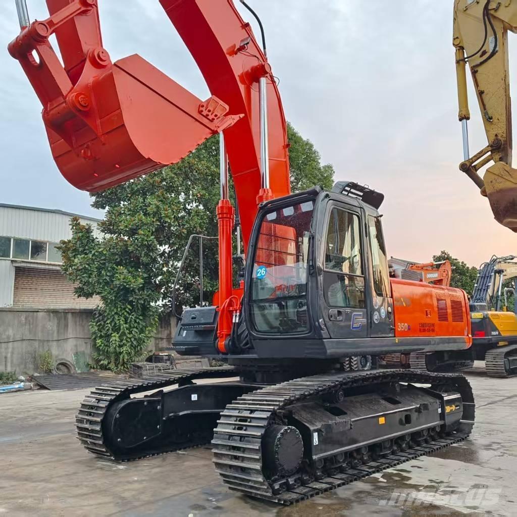 Hitachi ZX 350 대형 굴삭기 29톤 이상