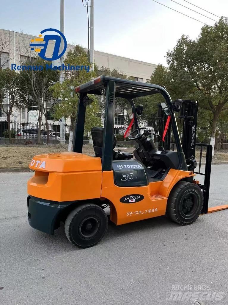 Toyota FD 30 디젤 지게차